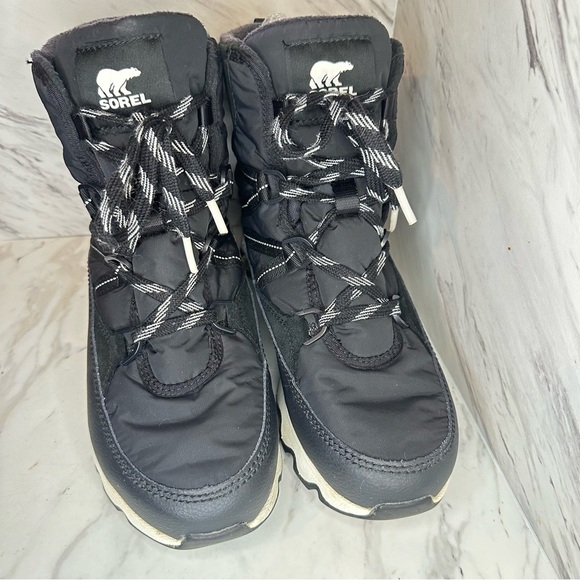 SOREL Kinetic Sport Lug Sole Booties - Black - Size 8 - Picture 5 of 11